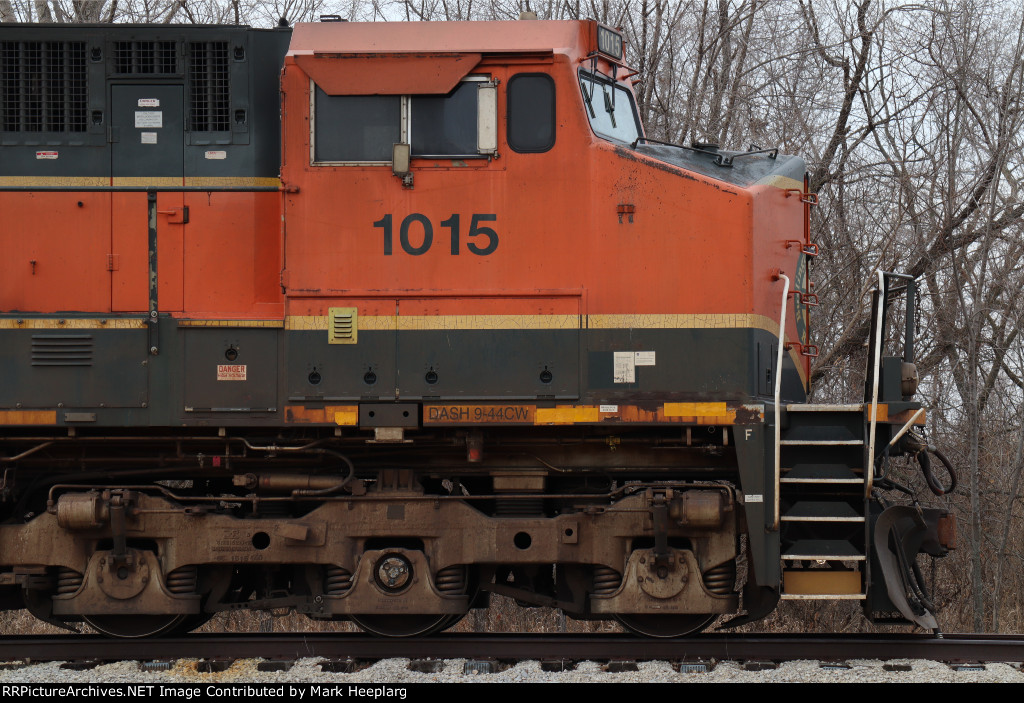 BNSF 1015